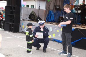 Policjanci prowadzący konkurs