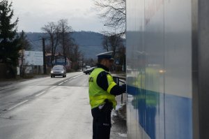 policjanci w czasie działań