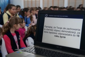 uczniowie w czasie spotkania