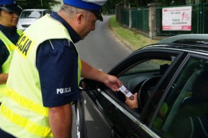 policjanci w czasie działań
