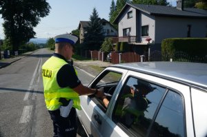policjanci w czasie działań