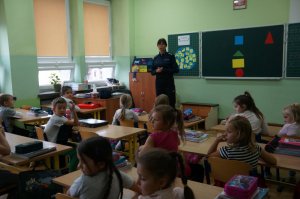 policjanci w czasie lekcji