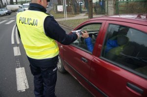 policjanci w czasie działąń