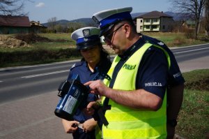 policjanci w czasie części praktycznej