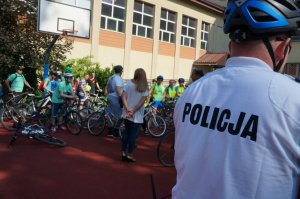 policjanci i uczestnicy