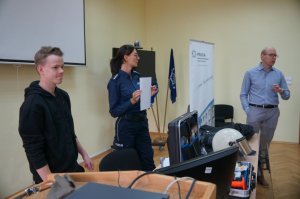 pobieranie odcisków palców