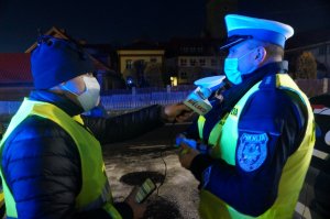 policjant w czasie nagrania