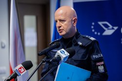 zdjęcie komendanta głownego policji