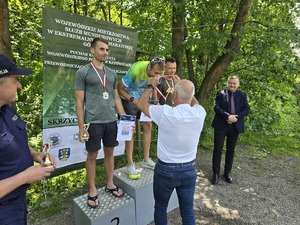 dekorowanie medalami