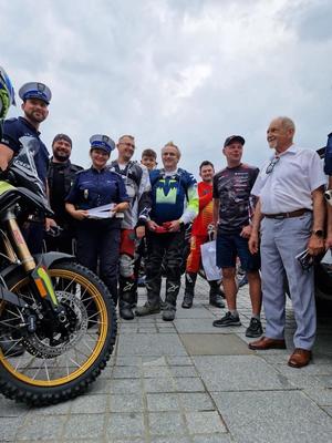 organizatorzy zlotu z policjantami