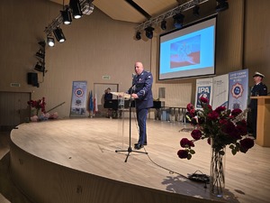 przemowa komendanta wojewódzkiego