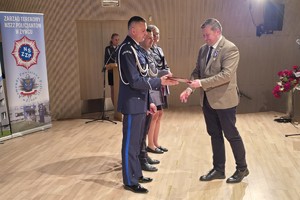 wręczenie nagród od burmistrza