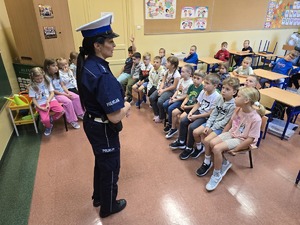 policjantka i dzieci