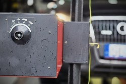 Urządzenie pomiarowe świateł samochodowych