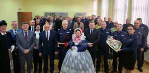 Zdjęcie przedstawia policjantów podczas narady rocznej w Komendzie Powiatowej Policji w Żywcu