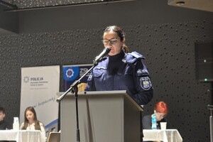 Zdjęcie przedstawia uczestników debaty oksfordzkiej Stop Klatka dla Hejtu