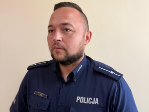 młodszy spirant Jakub Fijak, dzielnicowy Komendy Powiatowej Policji w Żywcu