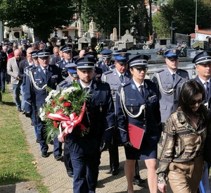 Uroczystość odsłonięcia tablice pamiątkowej na grobie przodownika Policji Państwowej Józefa Szczepanika
Autor zdjęcia: portal ŻywiecInfo